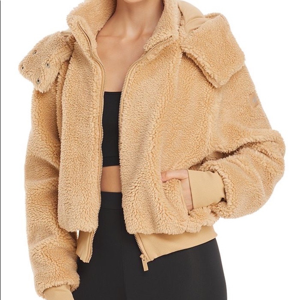 Ali Yoga Foxy Sherpa Jacket Camel S